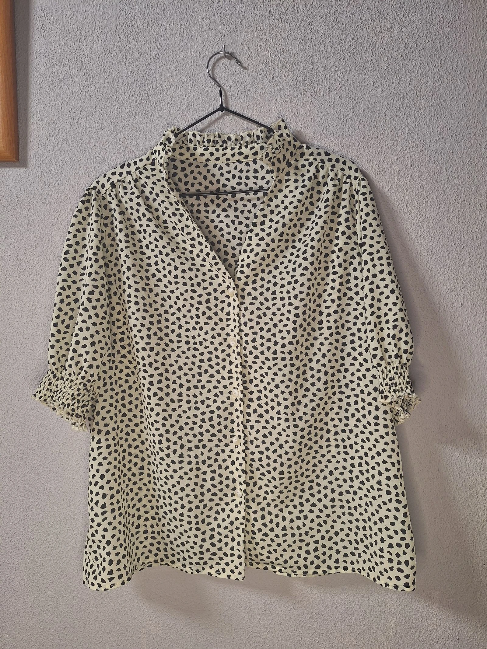 Blusa Hapsco animal print beige manga francesa T.XL